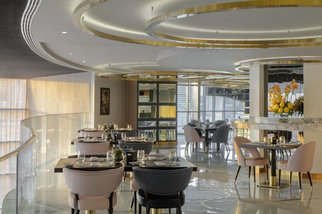 Paramount Hotel Dubai - Image 57