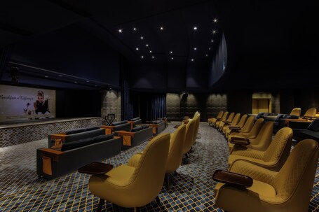 Paramount Hotel Dubai - Image 38