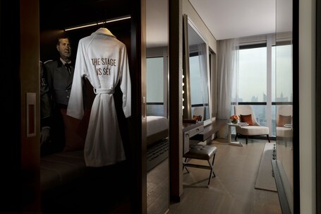 Paramount Hotel Dubai - Image 49