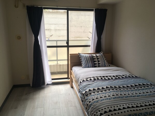 1 室のベッドルーム、アイロン / アイロン台、WiFi、ベッドシーツ