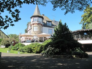 Front of property - Golfhotel Denzerheide (Eitelborn)