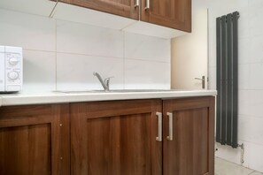 Kahden hengen deluxe-huone | Jaettu keittiö