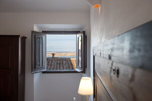 Quarto Clássico Vista Alqueva | Vista do quarto