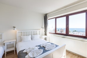 Panoramic Triple Room, Multiple Beds, Sea View, Sea Facing | Minibar, desk, laptop workspace, soundproofing - Miro Mansion (Istanbul)