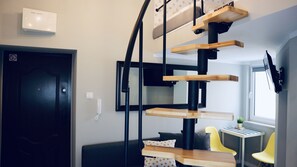 Smart TV, Netflix - GOLDA apartments (Lodz)