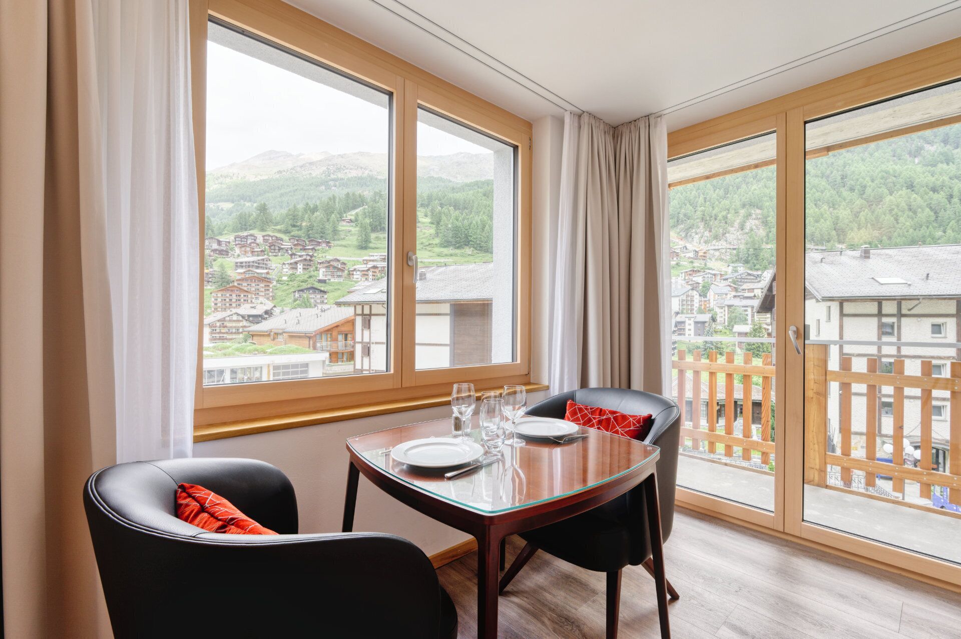 開放式客房 (North) | 客廳 | 平面電視