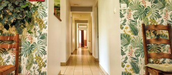 Homerez - Spacious House in Venansault with Garden and Terrace