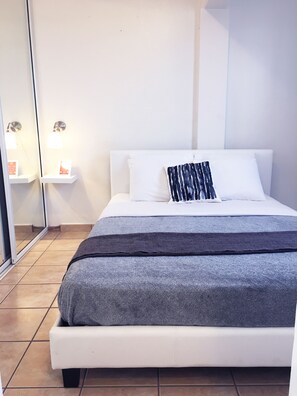 1 bedroom, iron/ironing board, WiFi, bed sheets