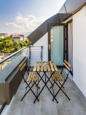 Basic-Suite | Balkon