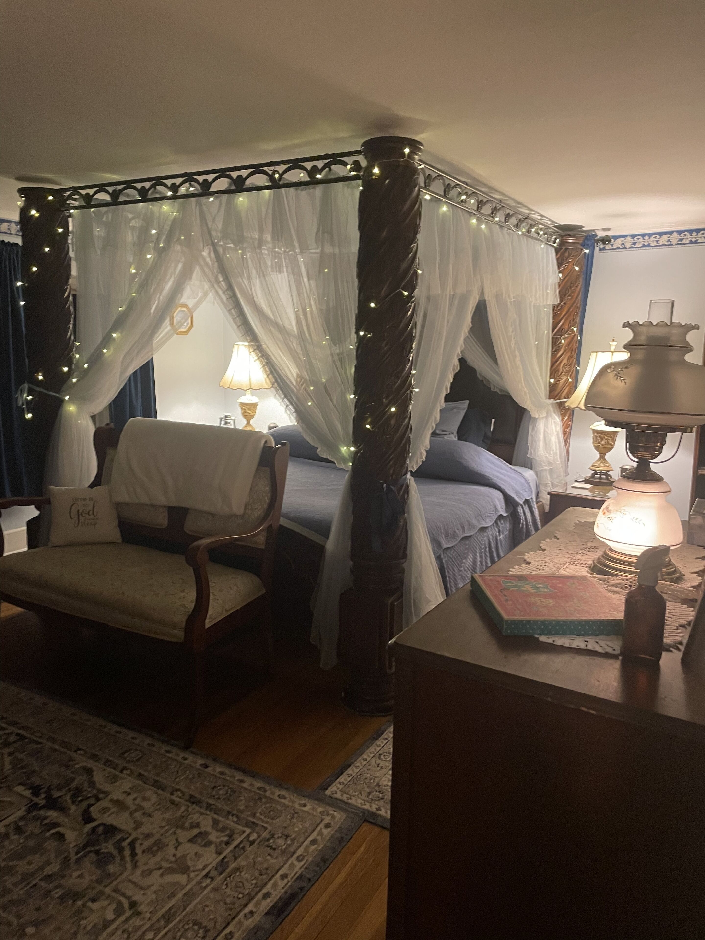 3 makuuhuonetta, silitysrauta/-lauta, Wi-Fi, vuodevaatteet