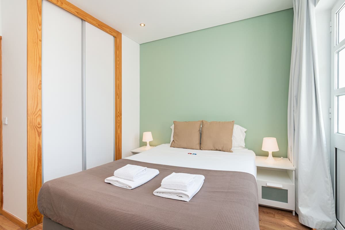 Comfort Apartment, 1 Bedroom, Balcony (2nd floor) | 1 bedroom, soundproofing, iron/ironing board, free WiFi