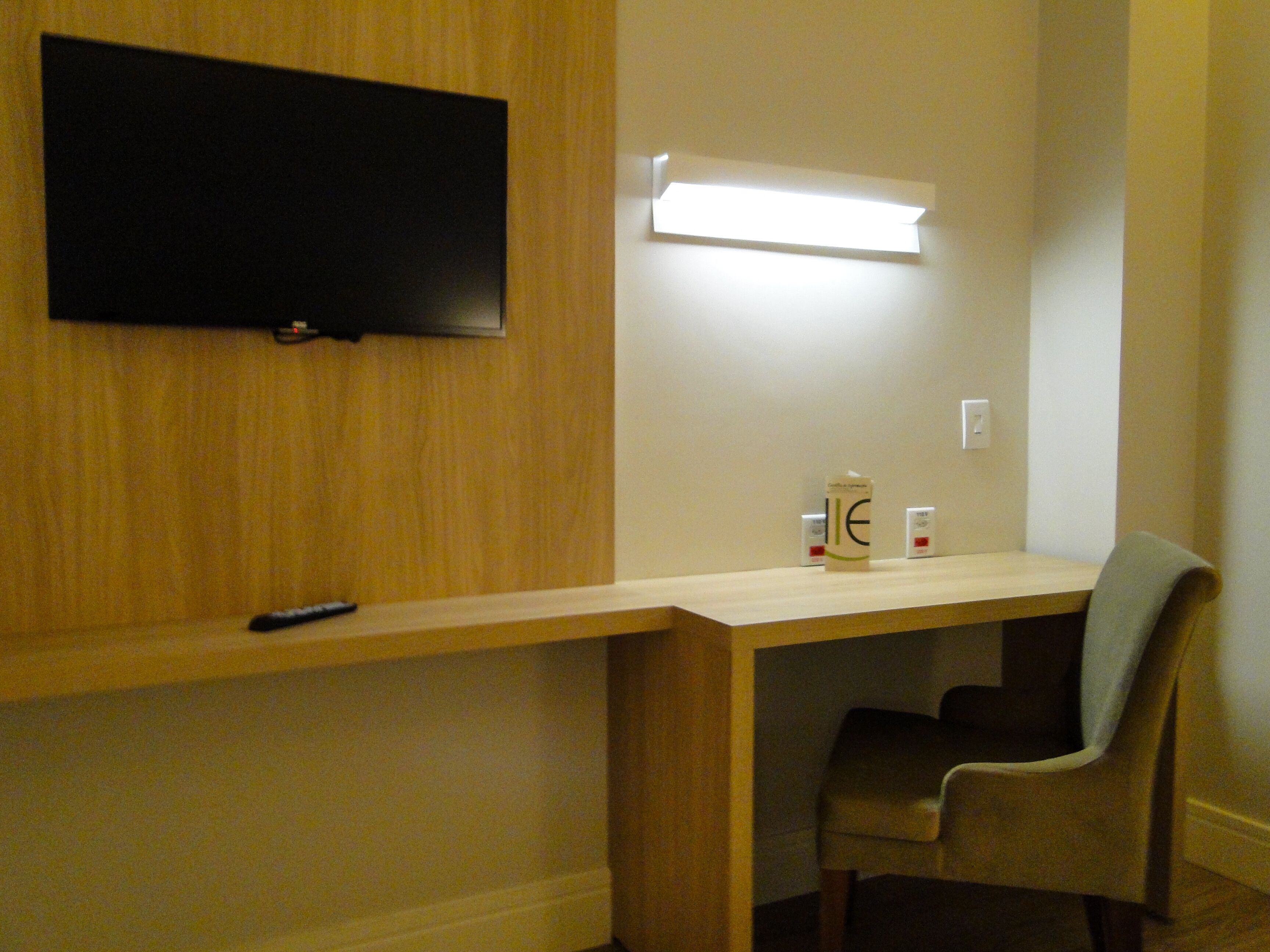 family triple room | egyptian cotton sheets, premium bedding, pillow-top beds, minibar