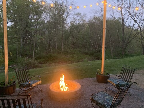 Country Cabin in the Poconos, Couples getaway, Cresco, Barrett Township 