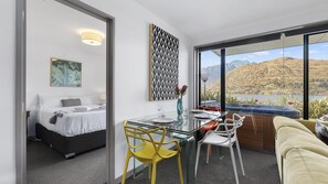2 bedrooms, desk, free WiFi, bed sheets