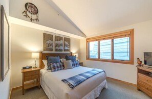 1 Schlafzimmer, Reisekinderbett, WLAN, Bettwäsche