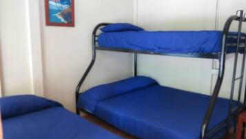 Basic Room | Wi-fi percuma, cadar katil