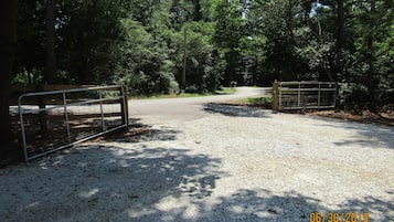 Enceinte de lâhĂ©bergement