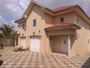 Exterior - The Best of Adenta, Close to Aburi Gardens - Unit 1 (Adenta Municipality)