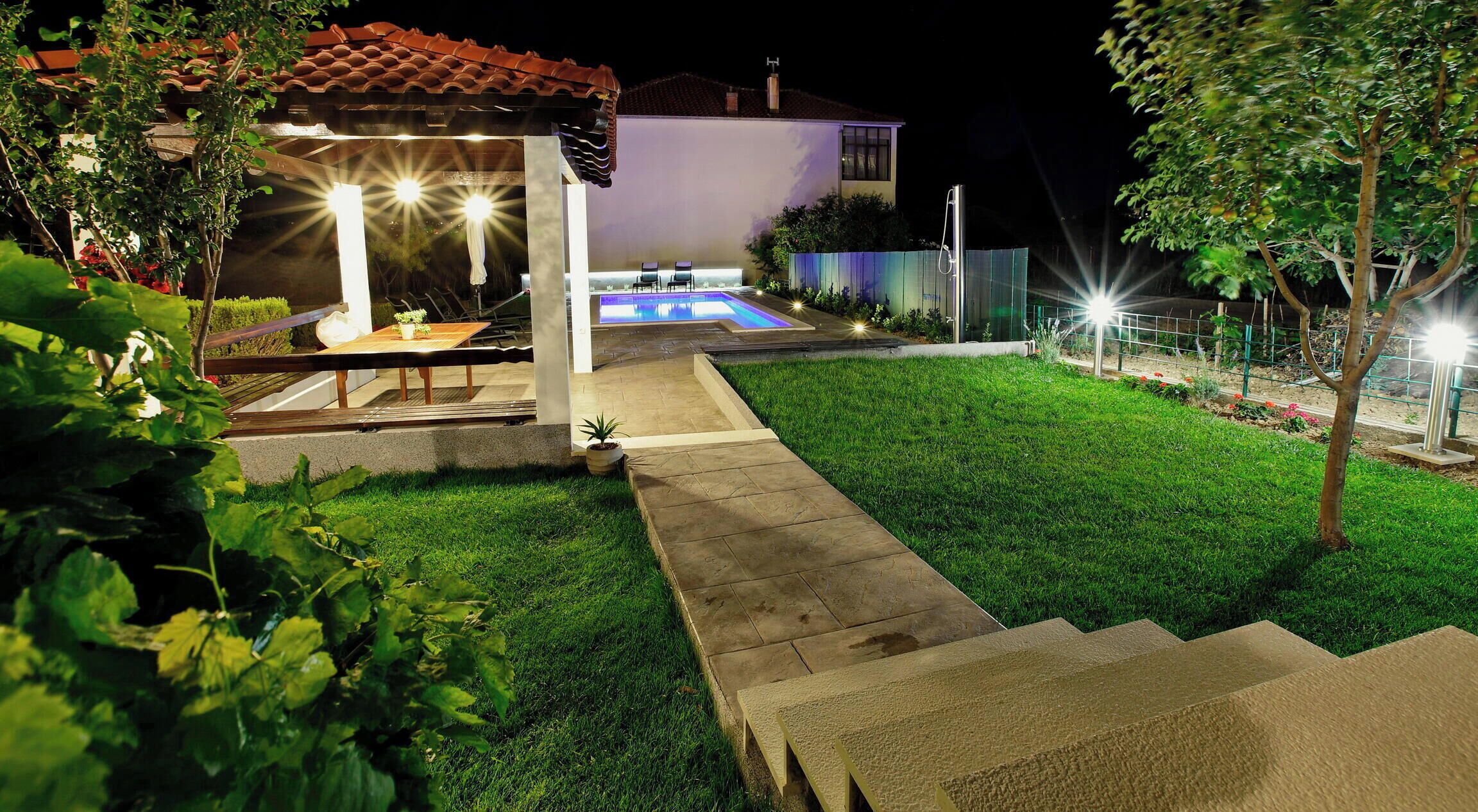 This garden and pool won in the competition for the most beautiful garden.