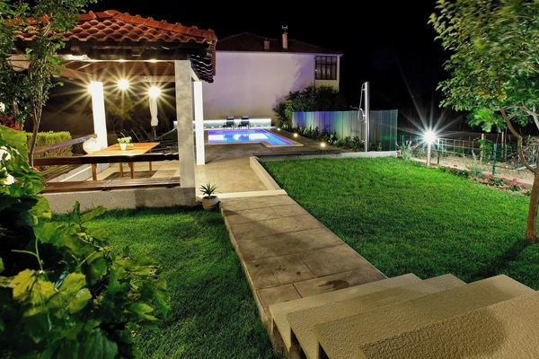 This garden and pool won in the competition for the most beautiful garden.