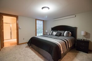 6 chambres, fer et planche à repasser, Wi-Fi gratuit, draps fournis