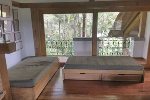 7 bedrooms