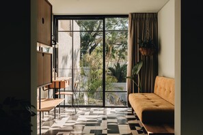 Premium bedding, down comforters, individually decorated - Casa Ixaya by Barrio Mexico (Guadalajara)