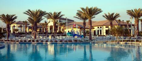 Udendørs pool, opvarmet pool