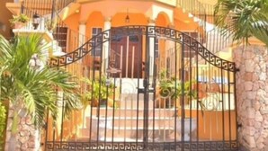 Ảnh chưa phân loại, 5 trong số 19 ảnh, nút