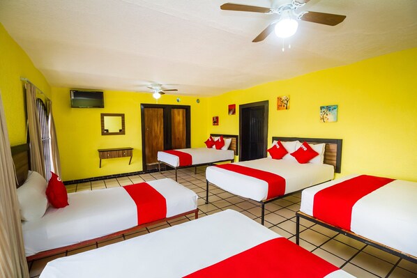 Family Room | Bed sheets - Gran Hotel Galerias Plaza (Guadalajara)