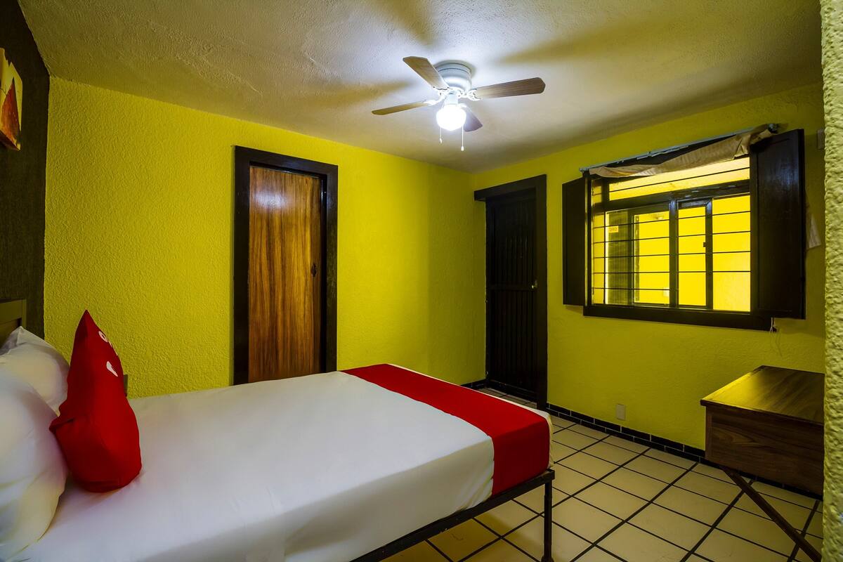 Standard Room | Bed sheets