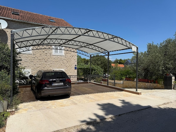 Free self-parking