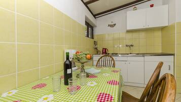 Wohnzimmer | Fernseher