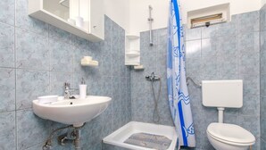 Phòng tắm | Buồng tắm vòi sen