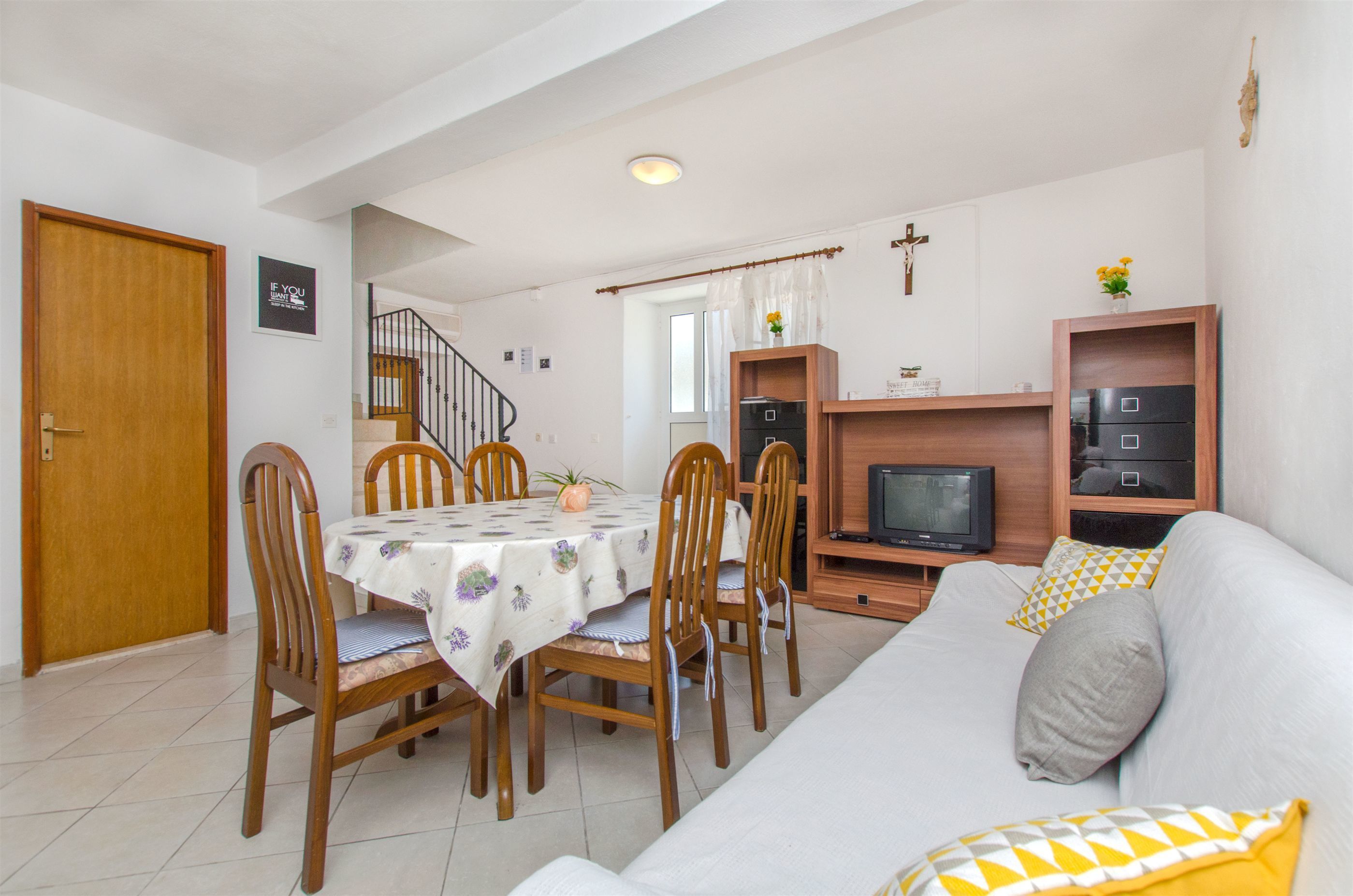 غرفة المعيشة