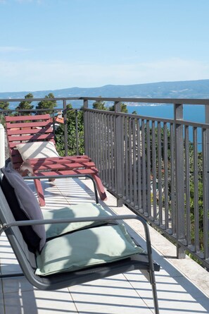 House | Balcony - House Villa Danica (Podstrana)