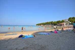 Beach nearby - Apartment Gordan (Murter-Kornati)