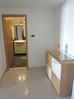 Apartment (A1) | Hallway