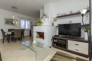 Living room | TV