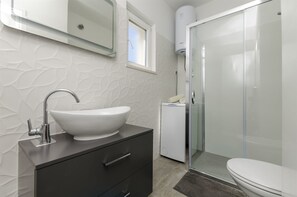Bathroom | Hair dryer - House Jadranka (Supetar)