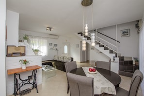 Interior - House Jadranka (Supetar)