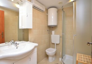 Apartment (A1) | Bathroom | Hair dryer
