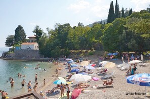 Beach nearby - Apartment Stari Grad (Lovran)