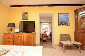 Apartment (A1) | Living room - Apartment Stari Grad (Lovran)