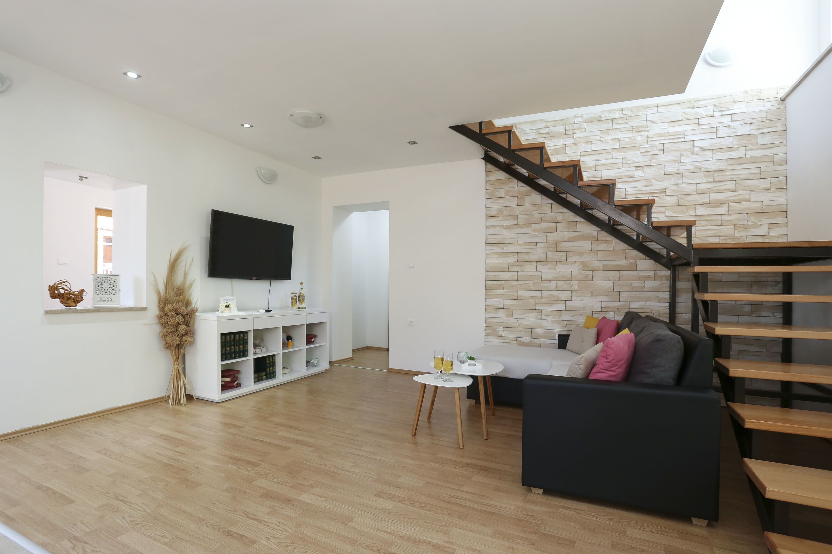 House | Living room | TV