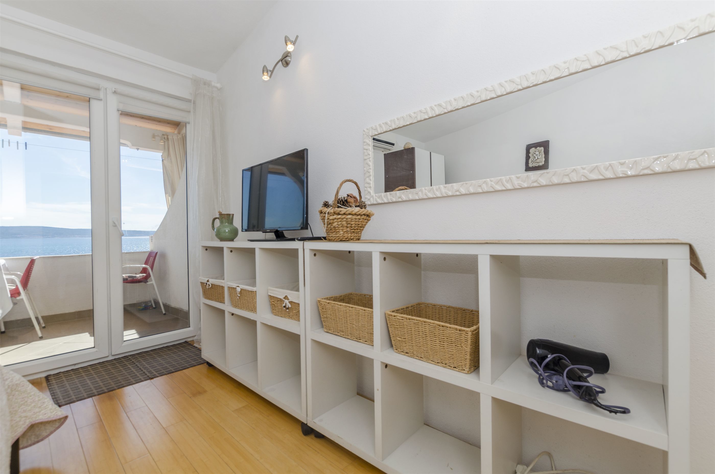 Apartment (A3) | Television