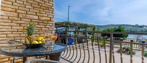 Apartment (A1) | Terrace/patio