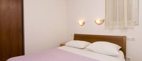 Studio (A2) | Free WiFi