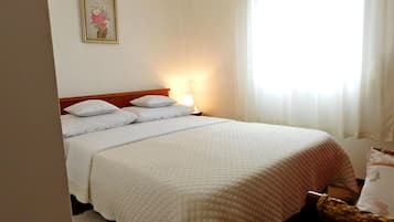 Strygejern/strygebræt, weekendseng, gratis Wi-Fi