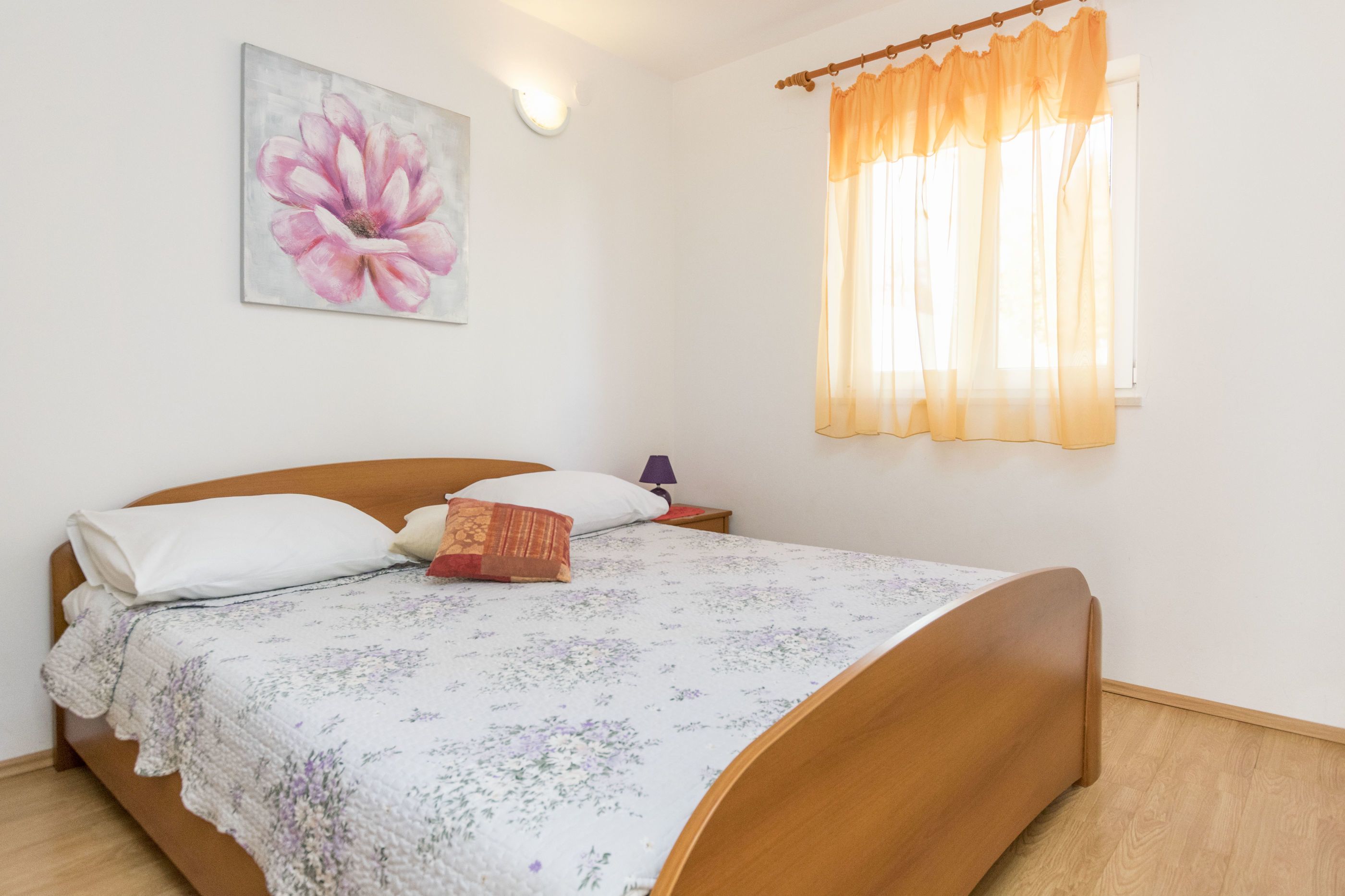 Bügeleisen/Bügelbrett, kostenloses WLAN